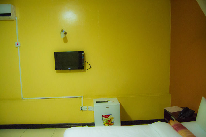 Royal City Dubai Complex Kisumu Exterior foto